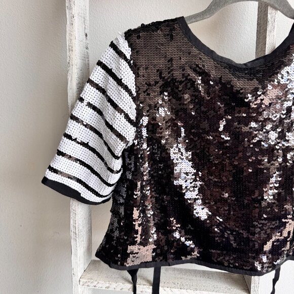 ZARA Limited Edition Black/White Sequin Open Tie-Back Top - Picture 2 of 11
